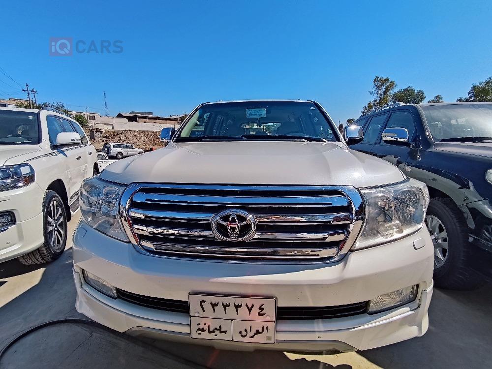 تويوتا لاندكروزر